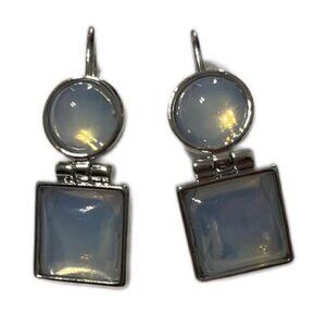 Elegant Silver-Tone Earrings with White Fashion Stone